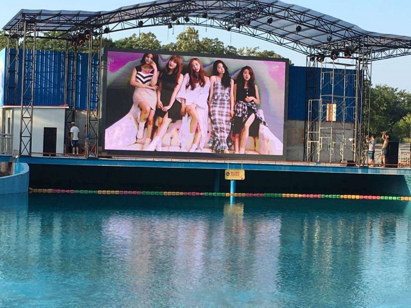 赣州某水上乐园PH8   52平方