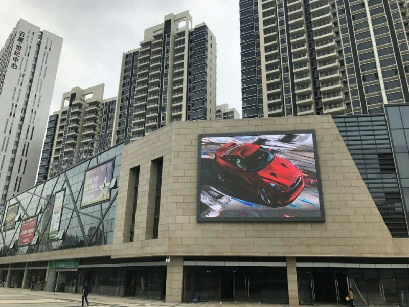 赣州某楼盘销售中心户外PH6    80平方